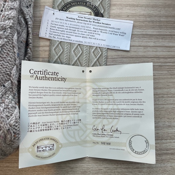 Aran Crafts  Merino Wool Buttoned Sweater Oatmeal Size Small Authentic Irish - Picture 2 of 8